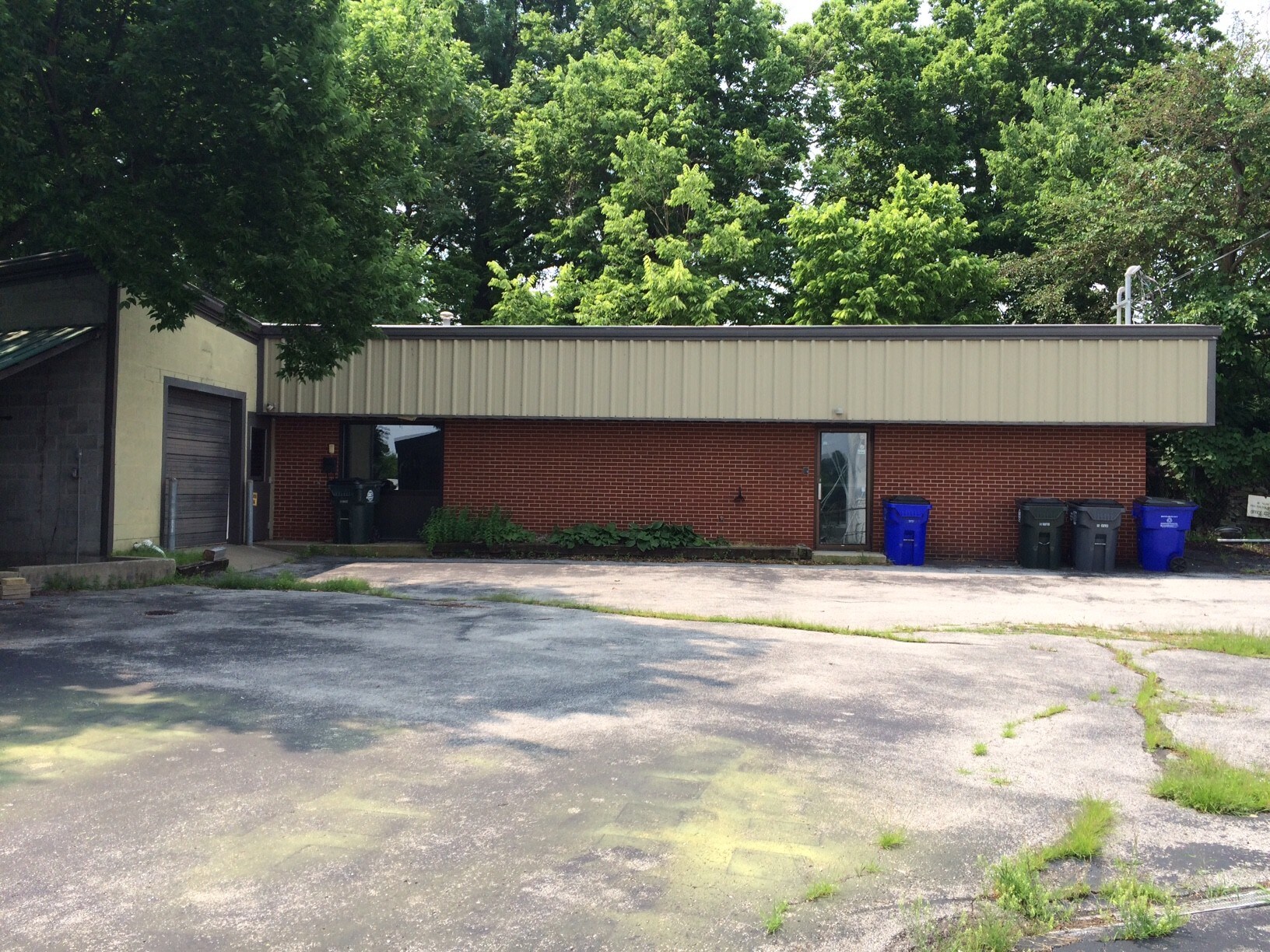 234 McCarty Ct Lexington, KY 40508 Industrial Property for Lease on