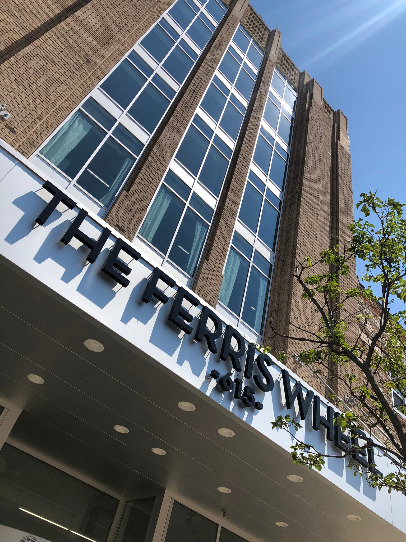 615 S Saginaw St, Flint, MI for Rent
