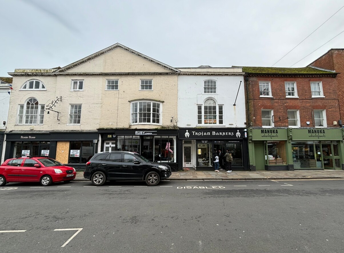 59-60 East St, Selsey, WSX for Rent