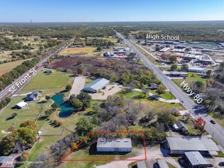 Edgewood, TX Industrial - 701 E Pine St