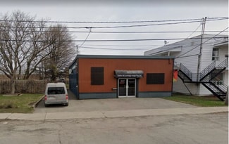 Saint-Jérôme, QC Storefront Retail/Office - 627 Av 8E