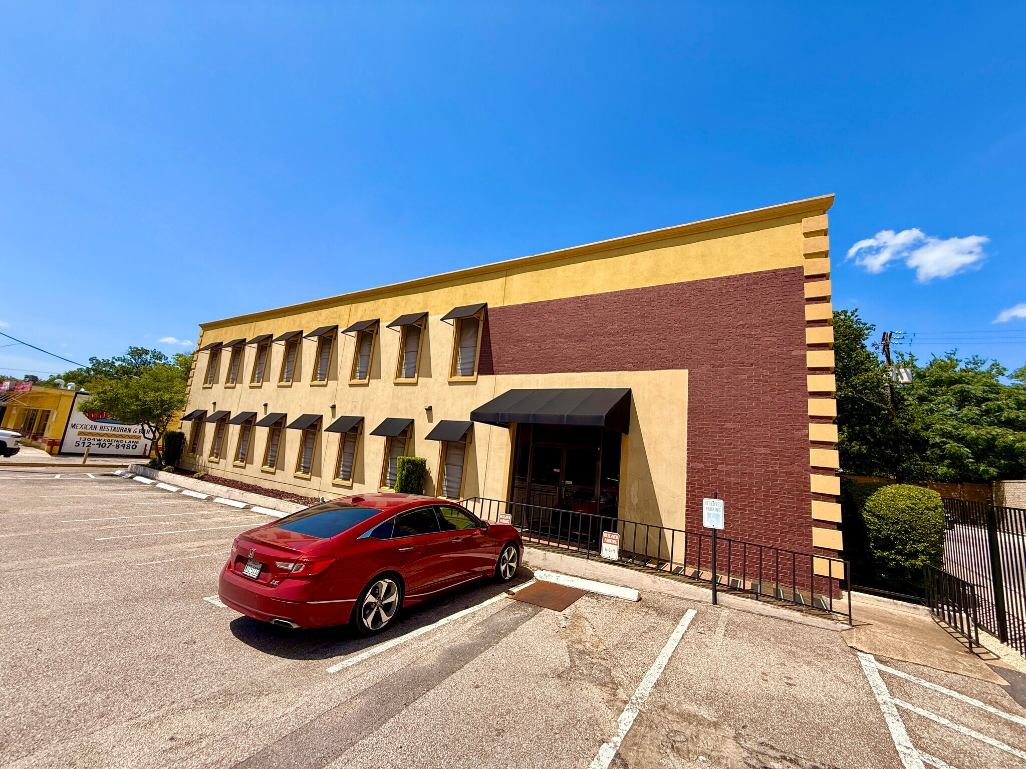 1300 W Koenig Ln, Austin, TX for Rent