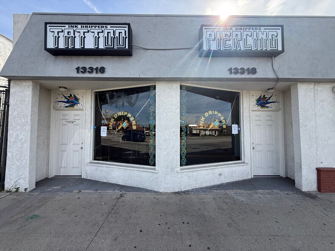 13316 Paramount Blvd, South Gate, CA for Rent