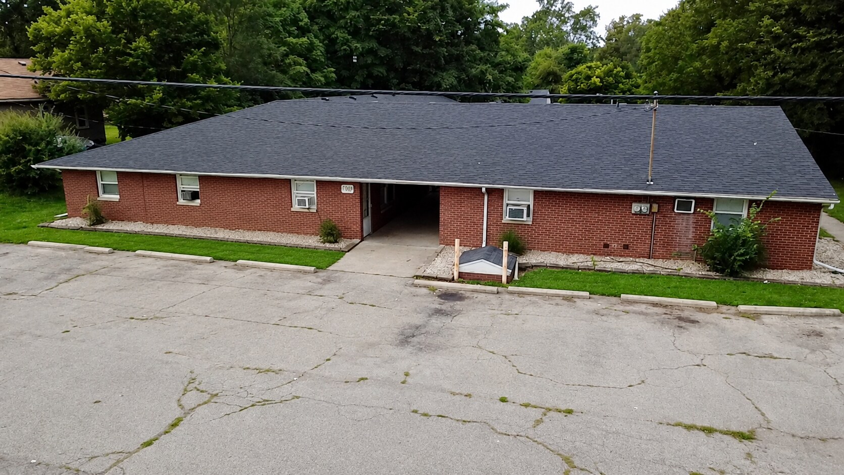 709 S Hutchinson Ave, Muncie, IN for Sale