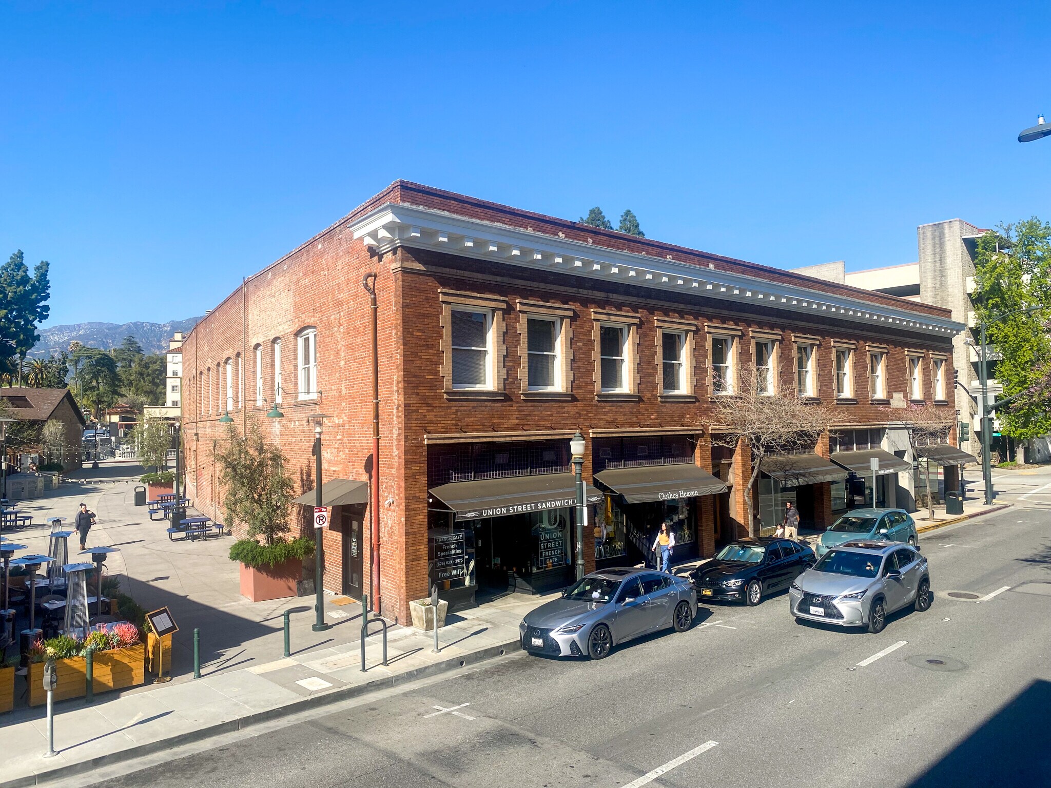 119-121 E Union St, Pasadena, CA for Rent