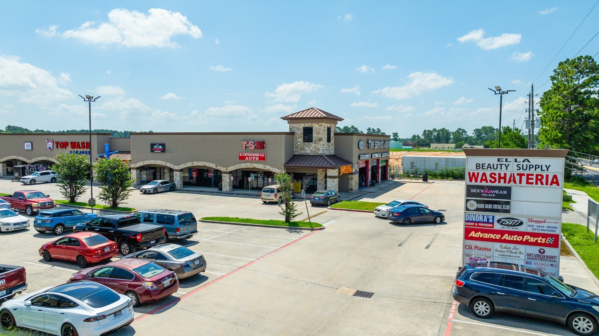 1319 Cypress Creek Pky, Houston, TX for Rent