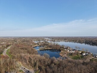 West Bloomfield, MI Residential - 6100 Pontiac Trail