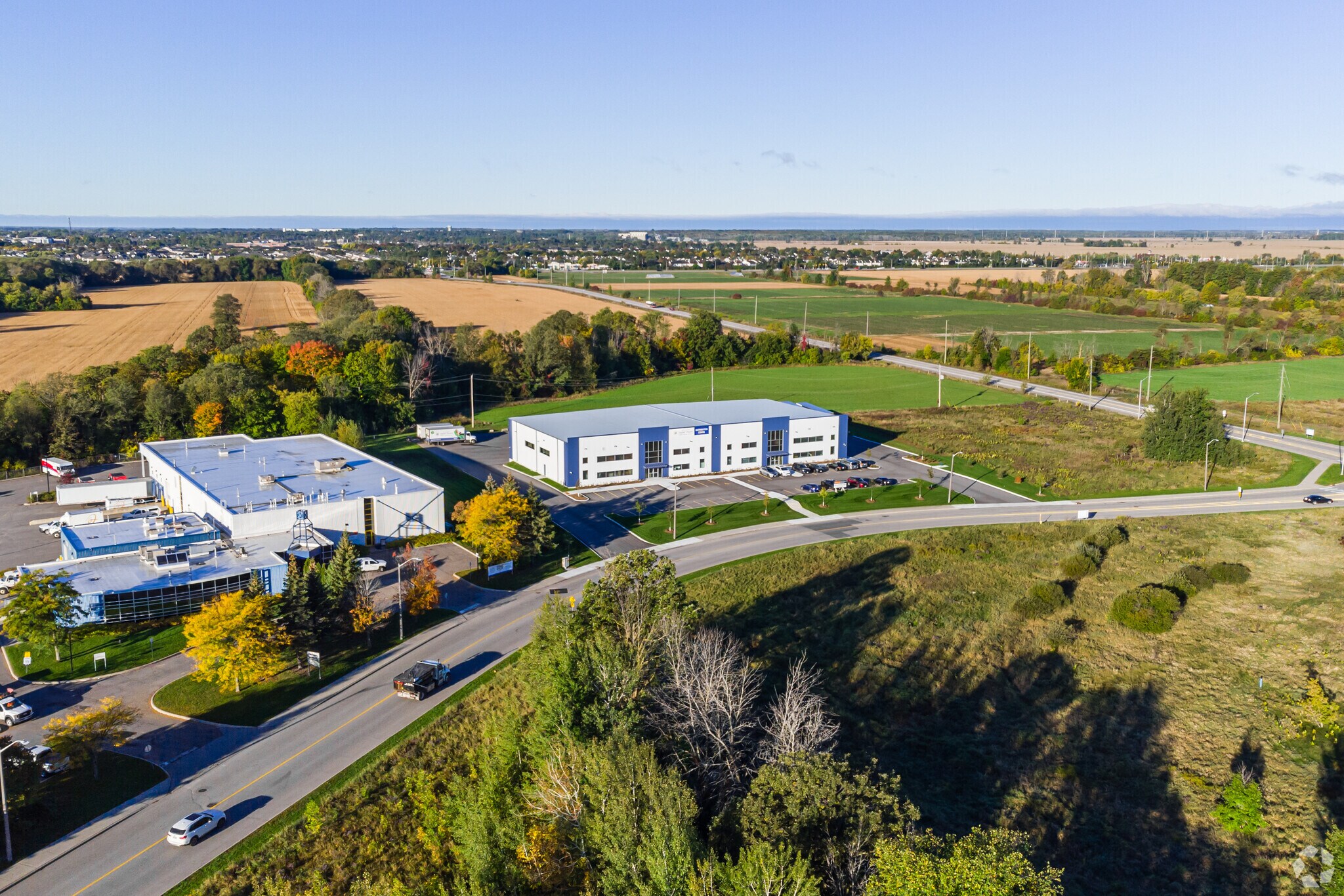 2 Bill Leathem Dr, Ottawa, ON for Rent