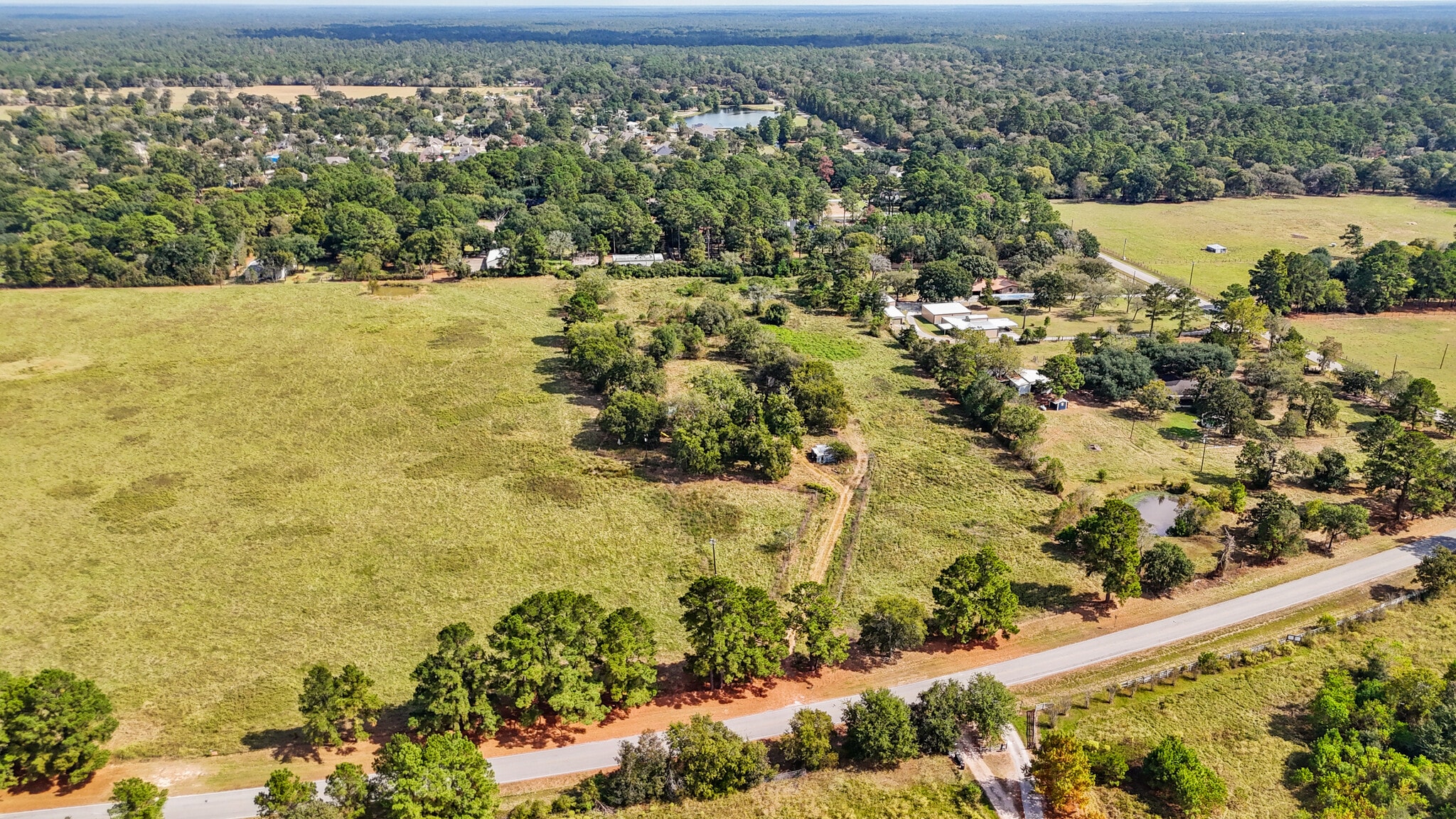24904 Macedonia Rd, Hockley, TX for Sale