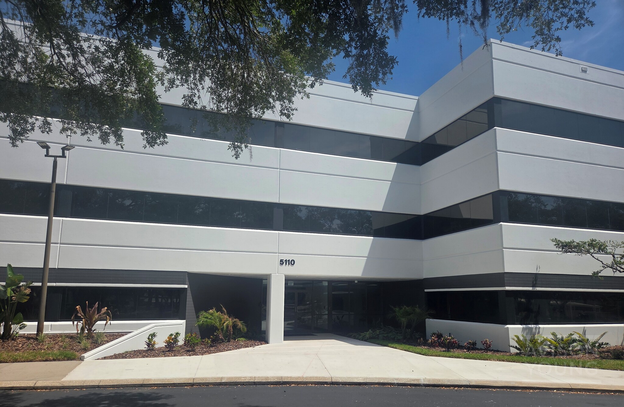 5110 Eisenhower Blvd, Tampa, FL for Rent