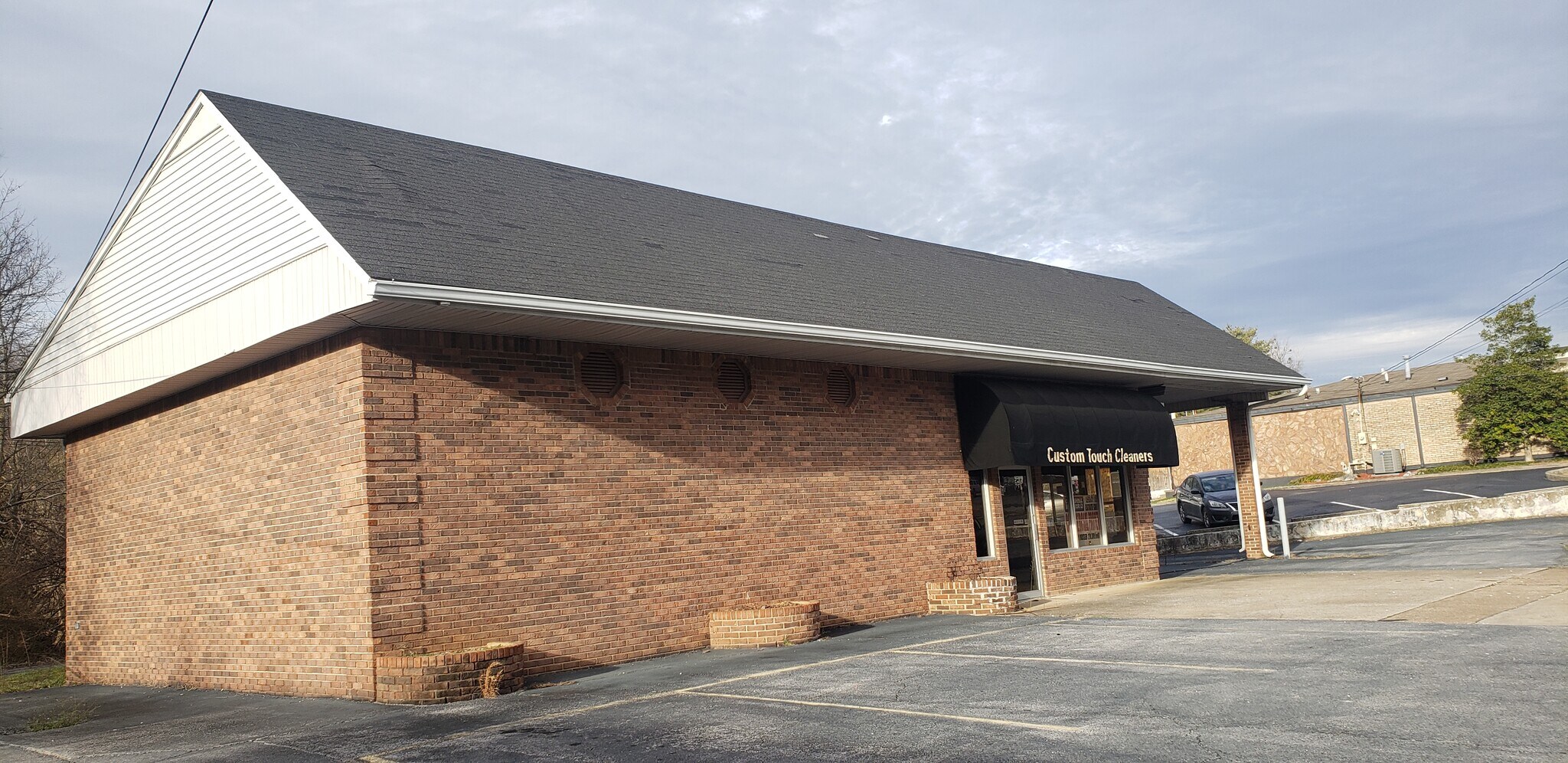 107 Columbia Ave Glasgow, KY 42141 Retail Property for Lease on