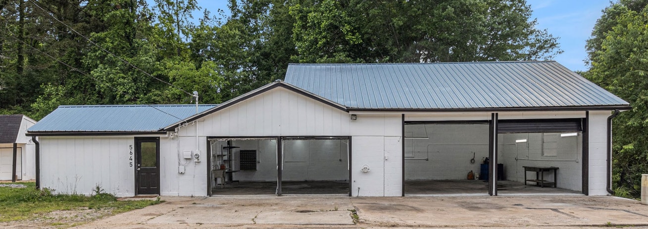 5635 Elmo Rd, Cumming, GA for Rent
