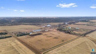 Canton, SD Sports and Entertainment - 48381 277th St