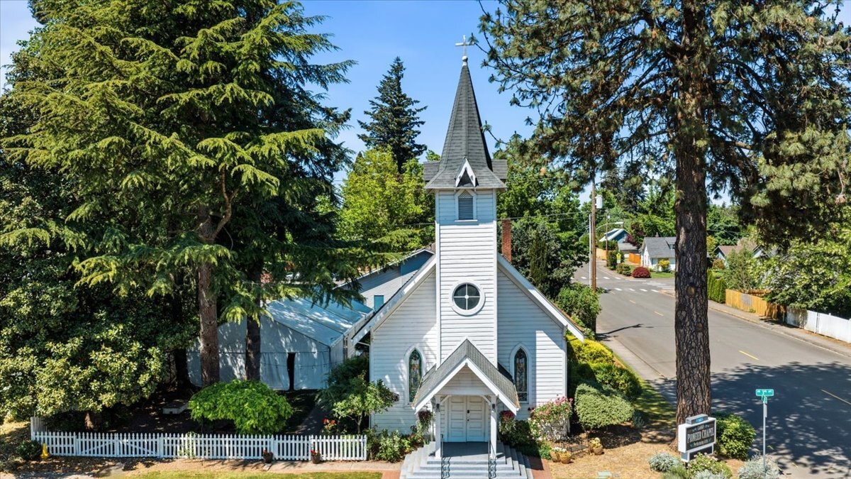 508 NW 3rd Ave, Canby, OR for Sale