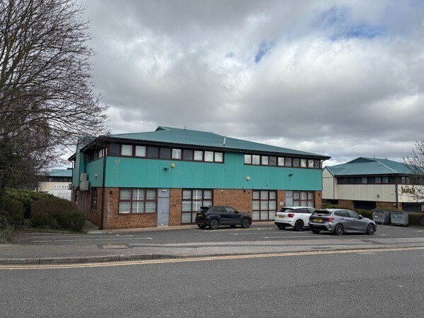 5-8 Fieldhead Business Centre, Bradford, WYK for Sale