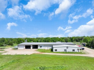 Como, TX Warehouse - 14733 E State Hwy 11