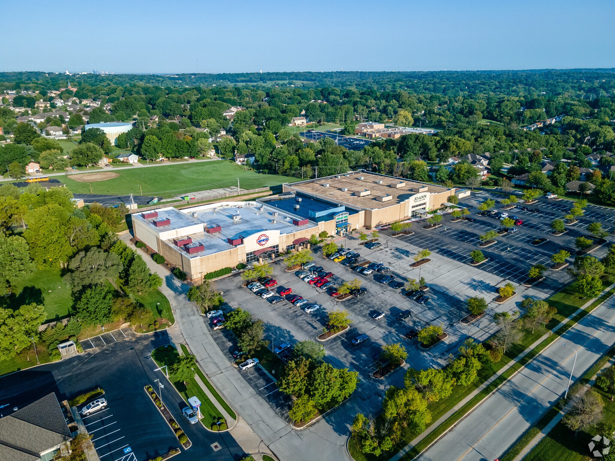 3830 S Crackerneck Rd Independence, MO 64055 Retail Property for Sale