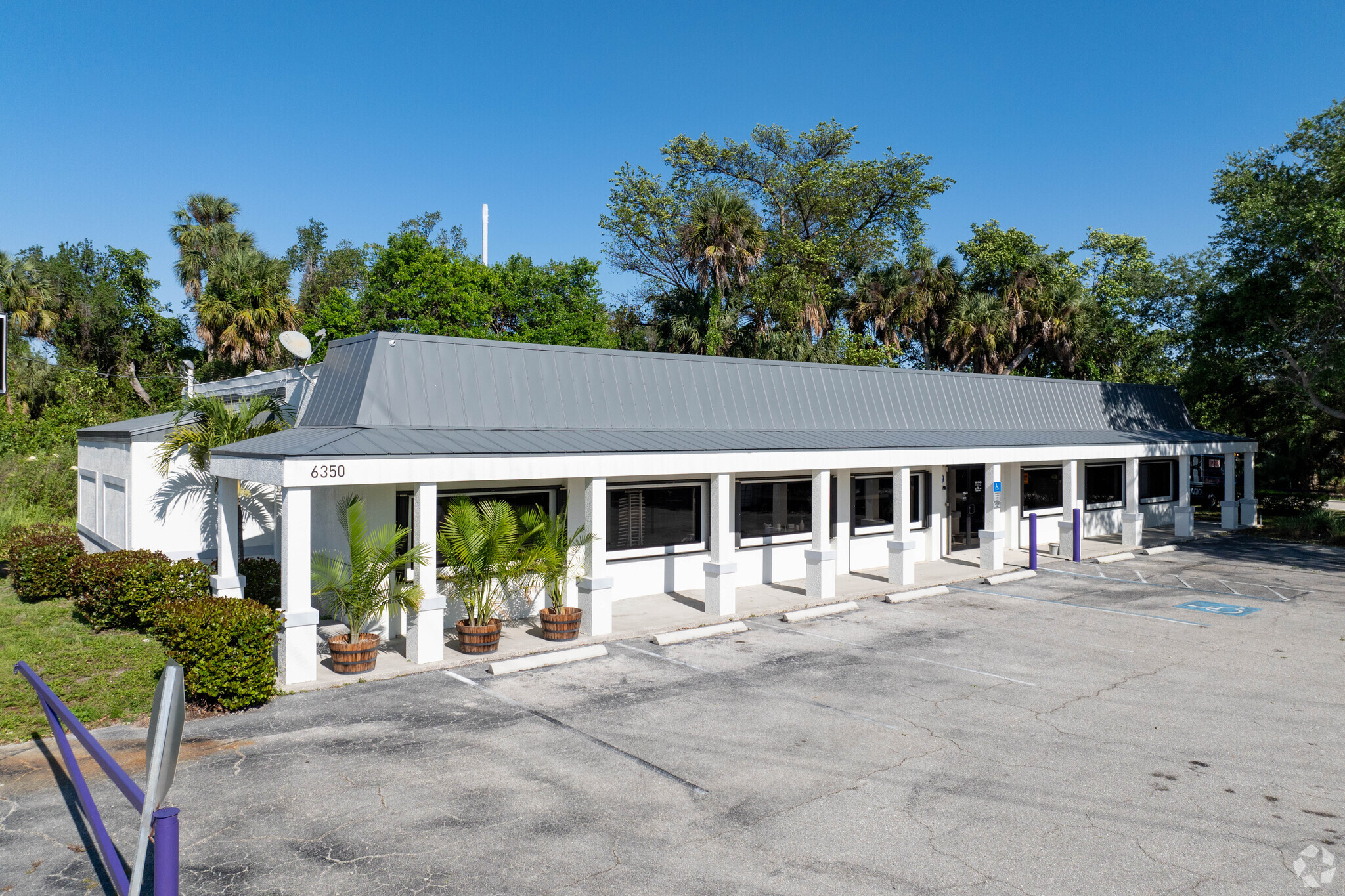 6350 Bayshore Rd, North Fort Myers, FL for Sale