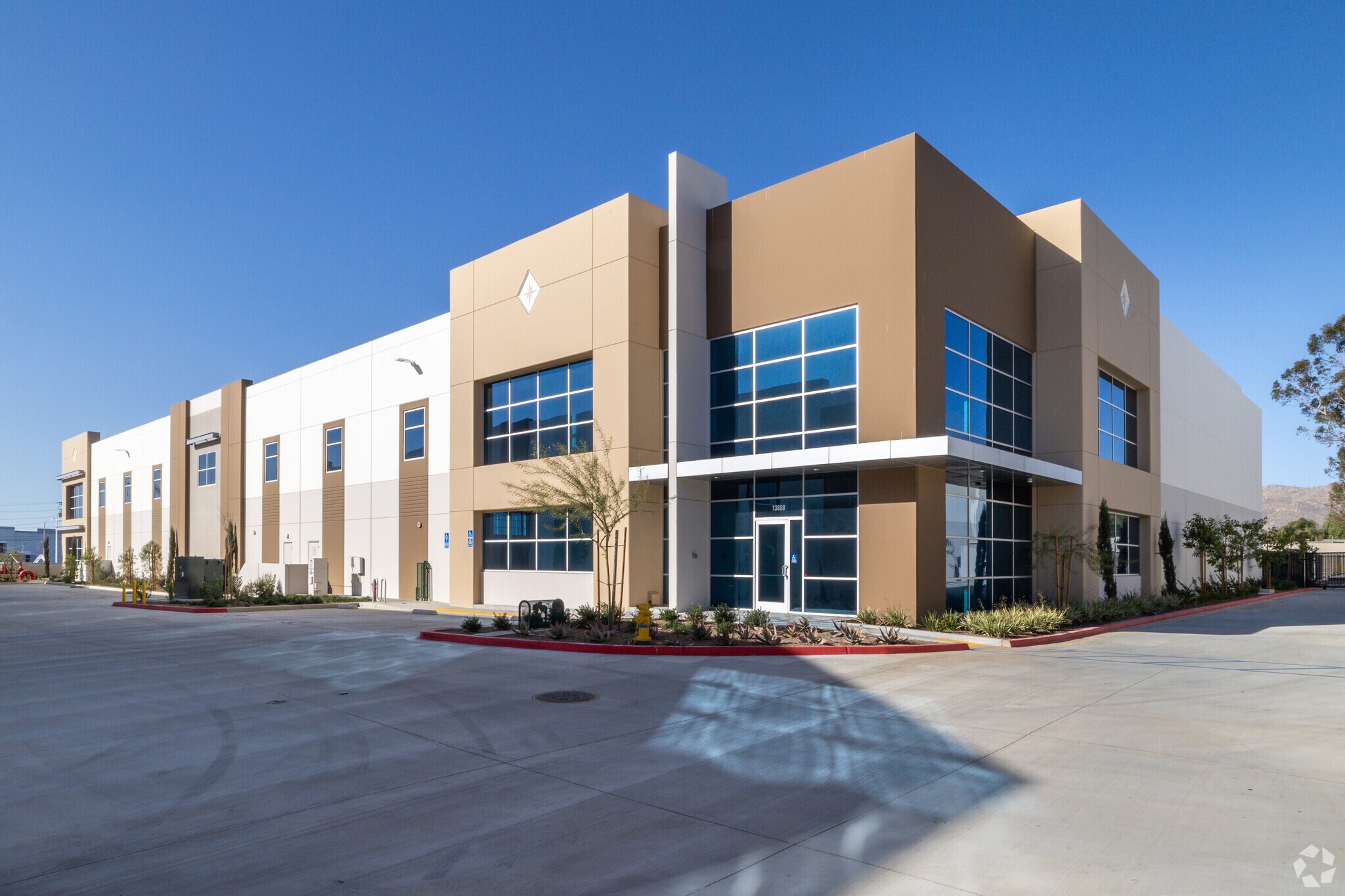 13850 Old 215 Frontage Rd, Moreno Valley, CA for Sale