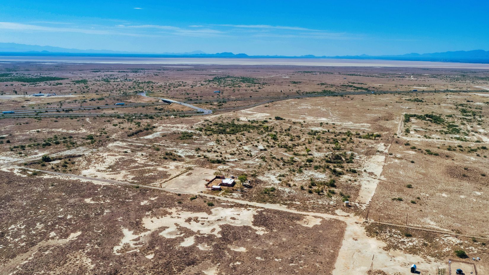 000 Holley Lane, Willcox, AZ for Sale