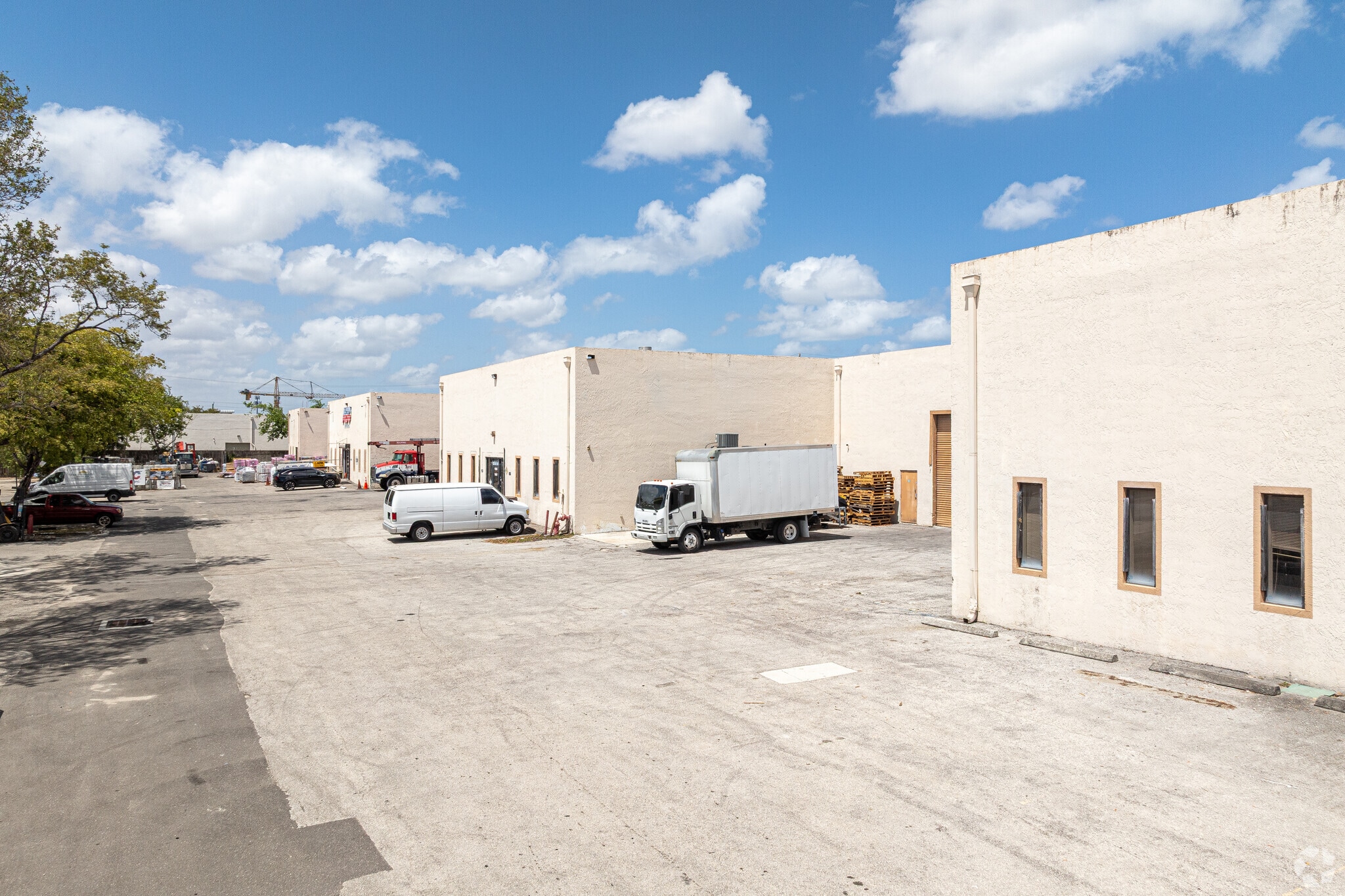 1951-2005 Hammondville Rd, Pompano Beach, FL for Rent