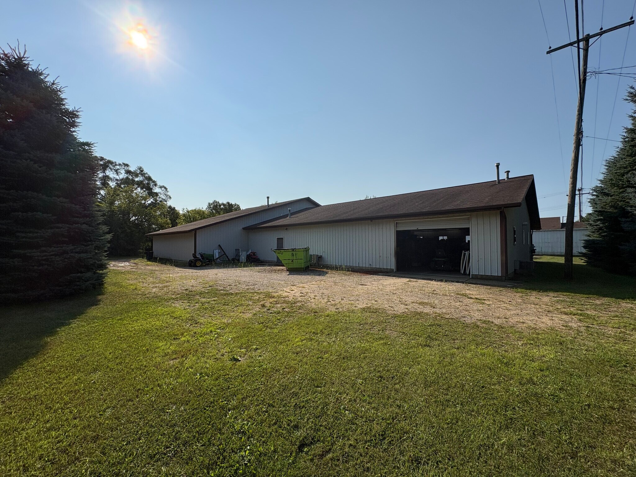 1025 E Huron Ave, Bad Axe, MI for Sale