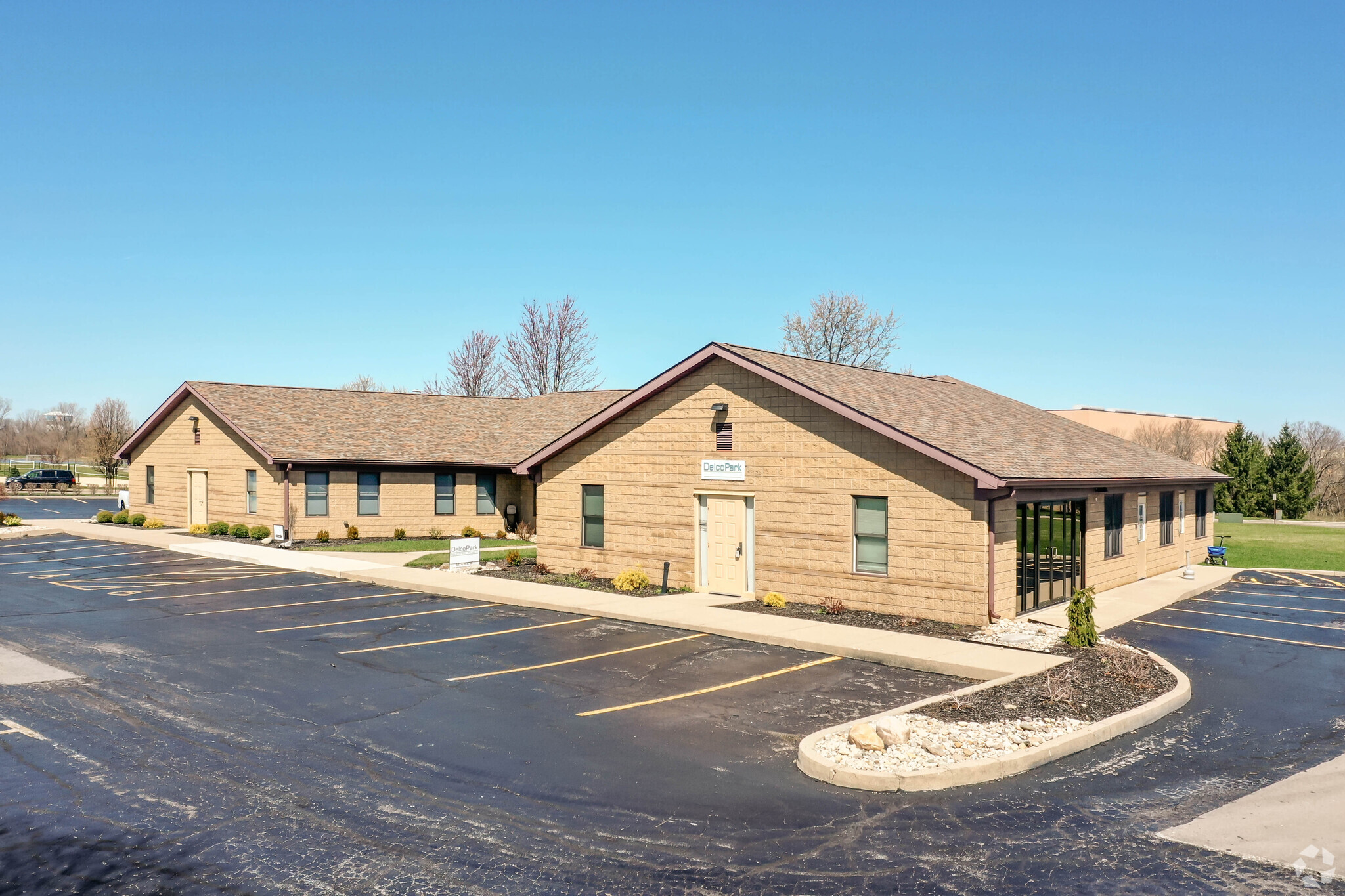 1701-1707 Delco Park Dr, Dayton, OH for Sale