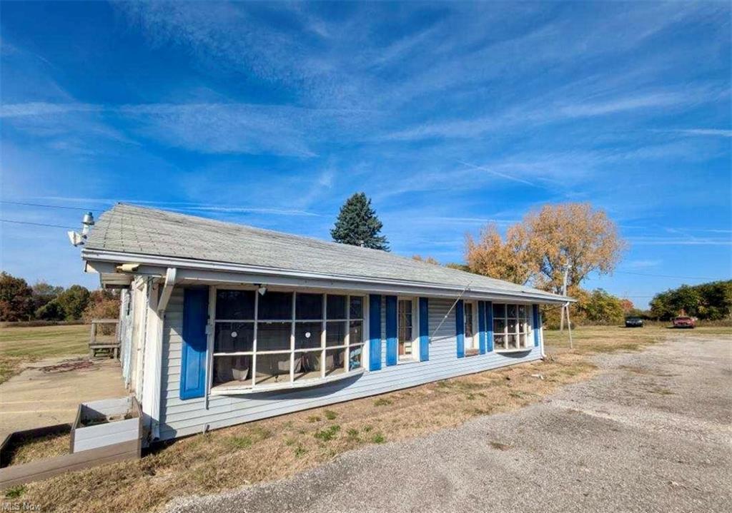 5573 N Ridge Rd, Madison, OH for Sale