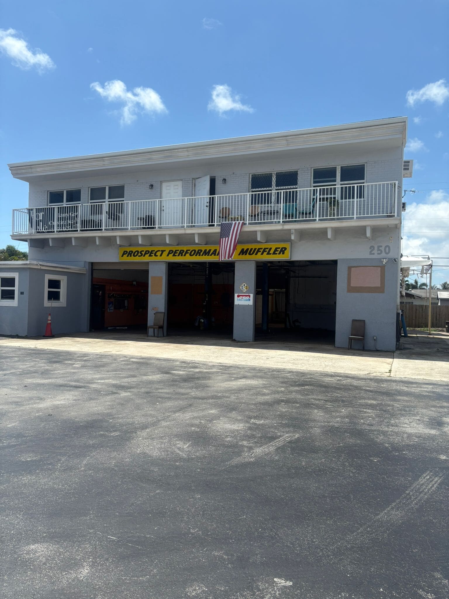 250 NE 44th St, Oakland Park, FL for Rent