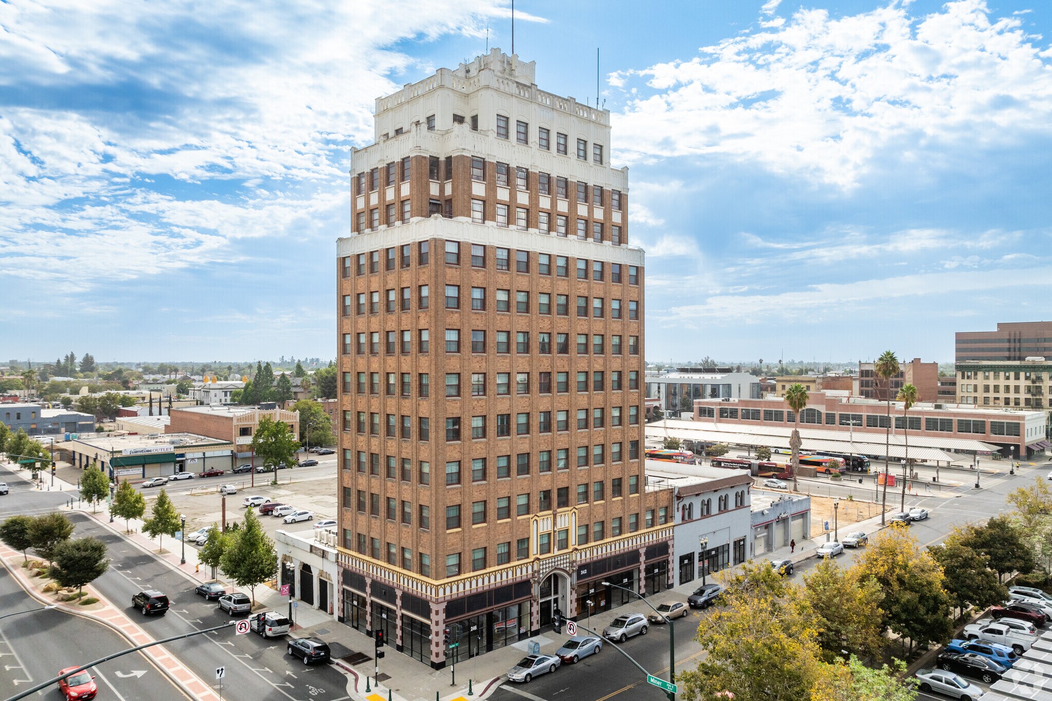 246 N Sutter St, Stockton, CA for Sale