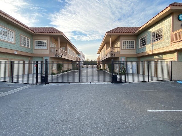 300 N Tustin Ave, Santa Ana, CA for Rent