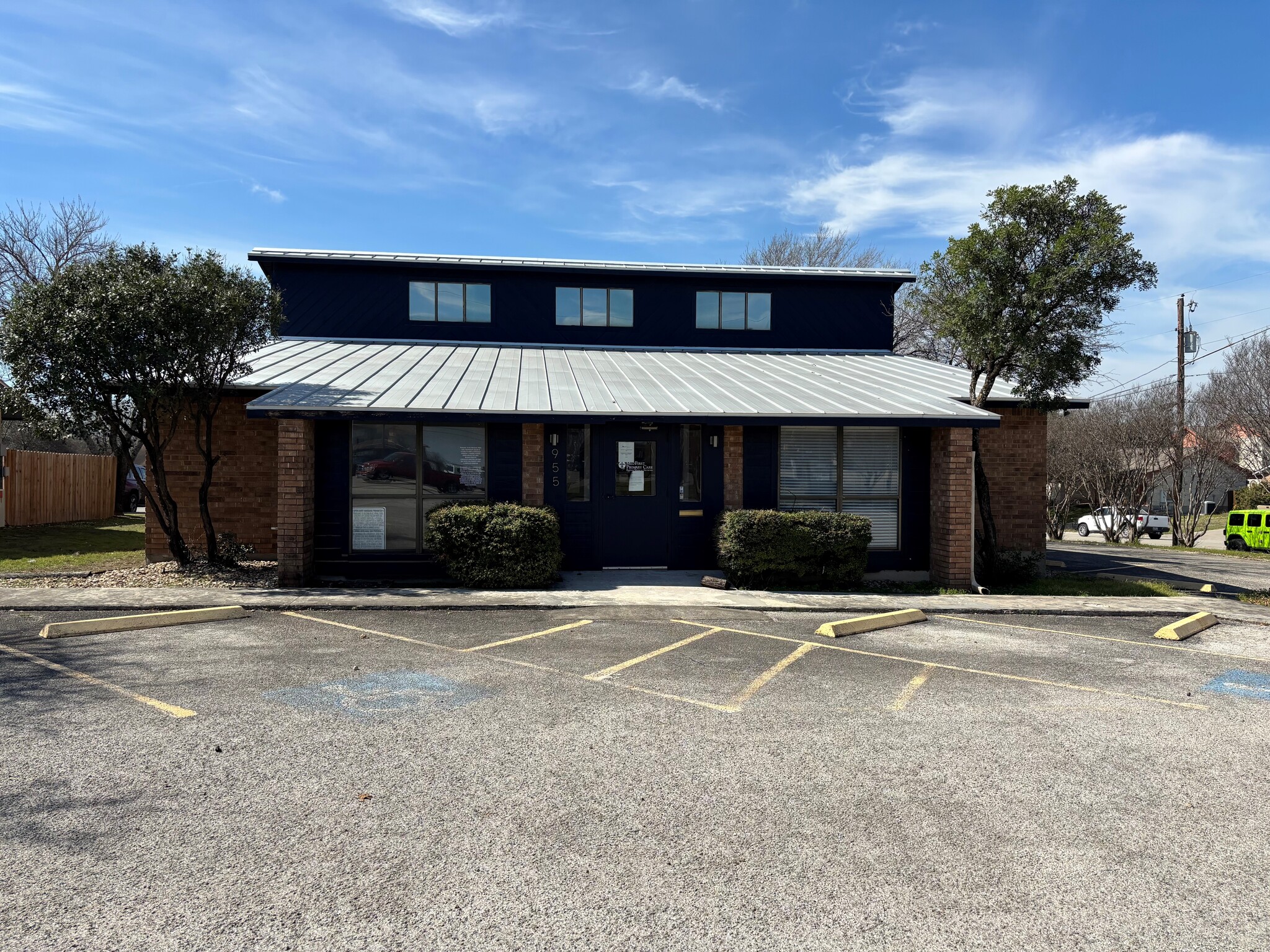 955 Loop 337, New Braunfels, TX for Rent