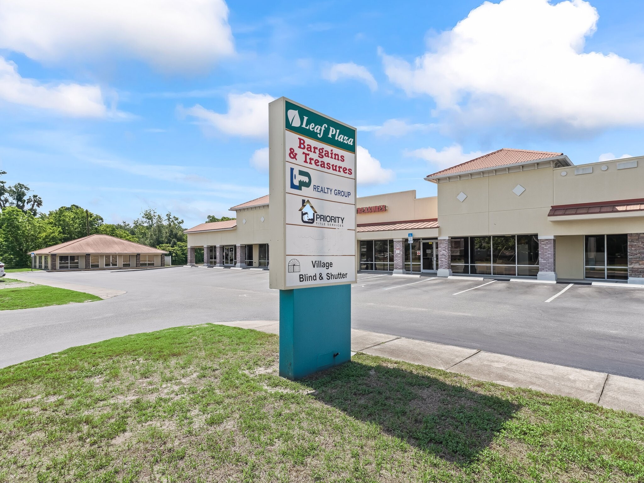 , Oxford, FL for Sale