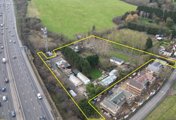 Crown Hl, Waltham Abbey, ESS for Sale