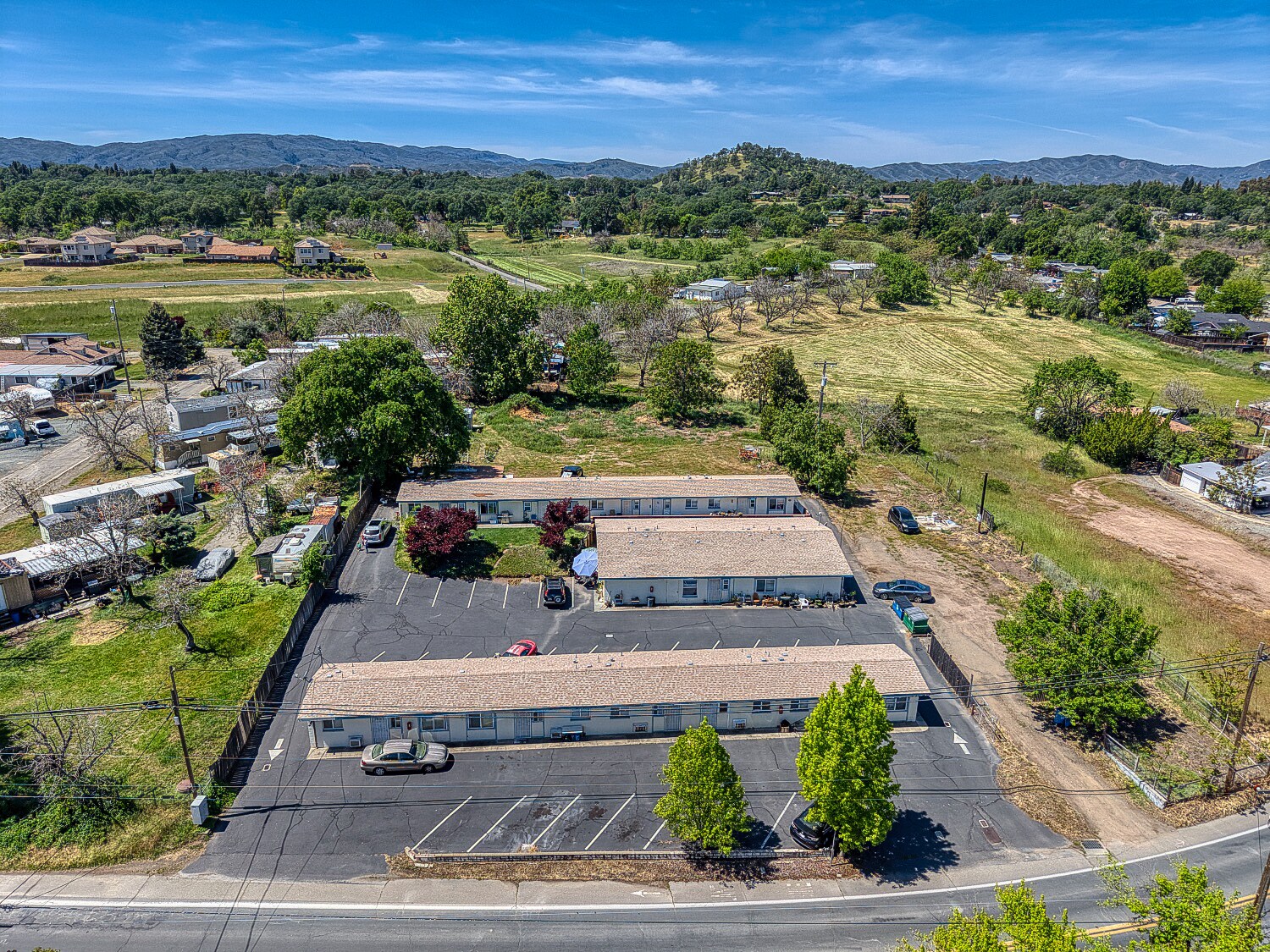 2815 Lakeshore Blvd, Lakeport, CA for Sale