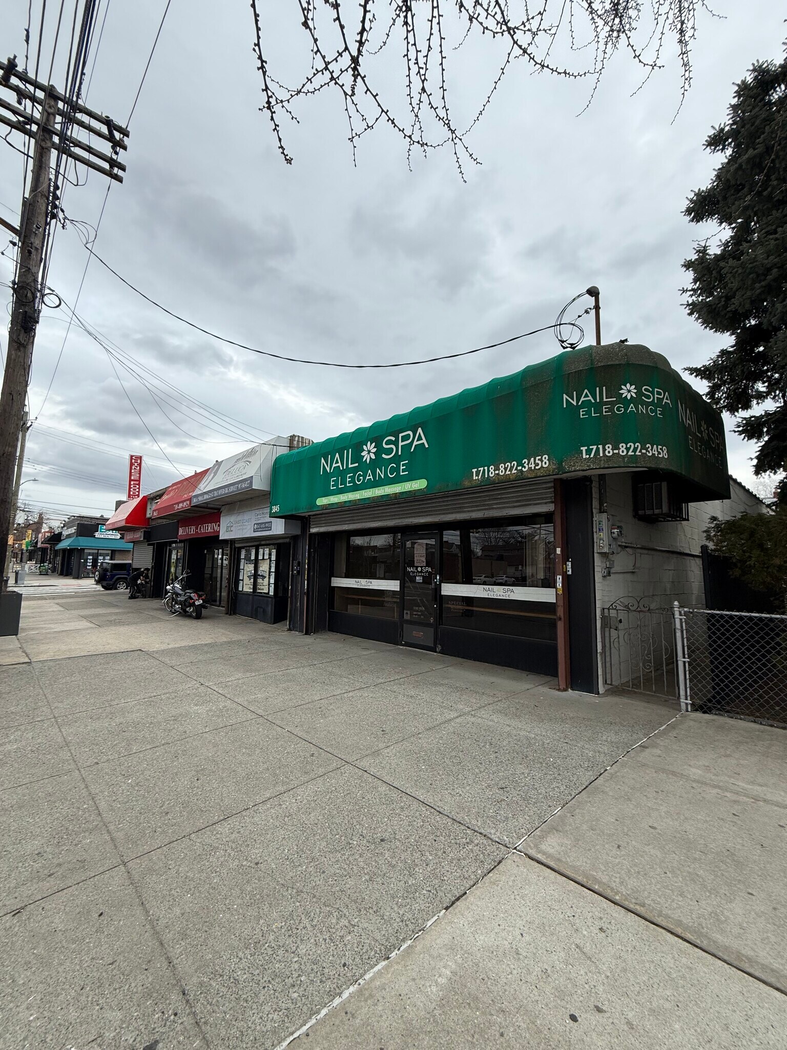 3845 E Tremont Ave, Bronx, NY for Rent