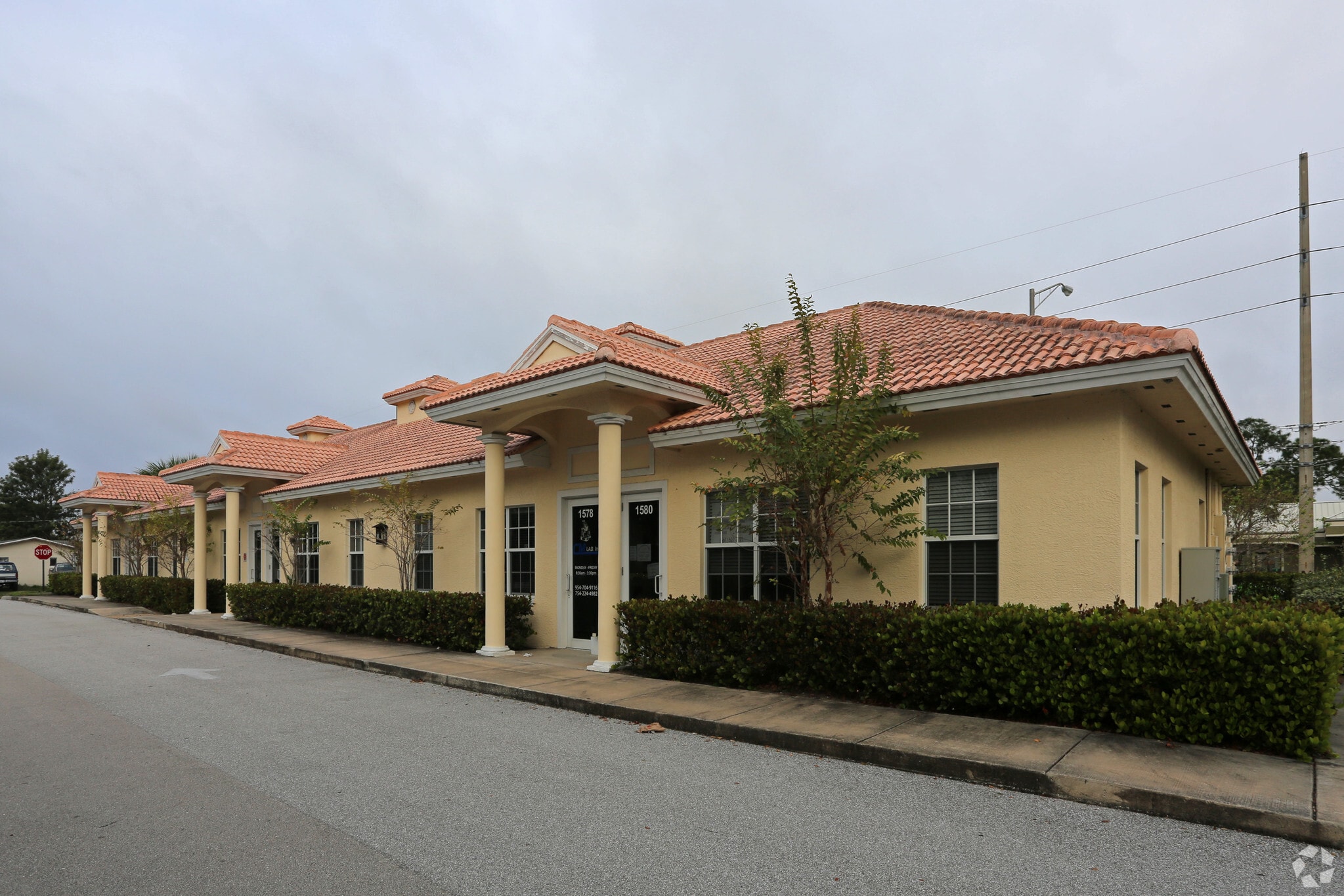 1570-1580 SE Port St Lucie Blvd, Port Saint Lucie, FL for Rent