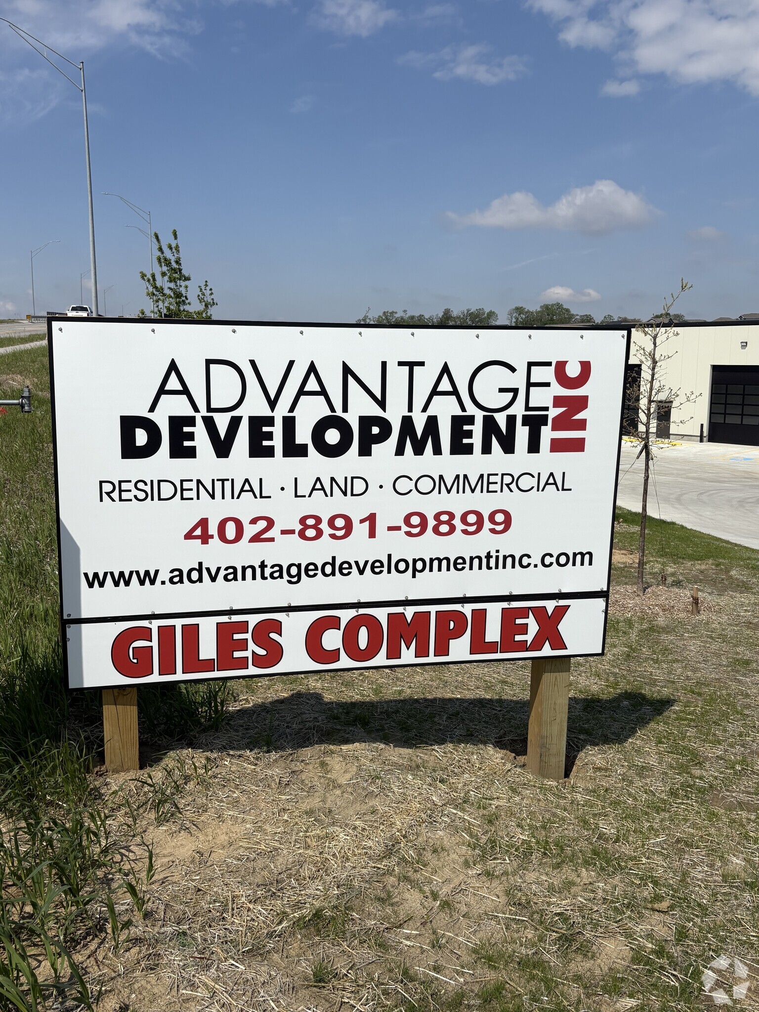 18320 Giles Rd, Omaha, NE for Rent