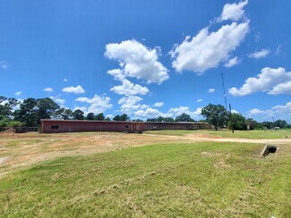 Willis, TX Industrial - 14077 N Highway 75