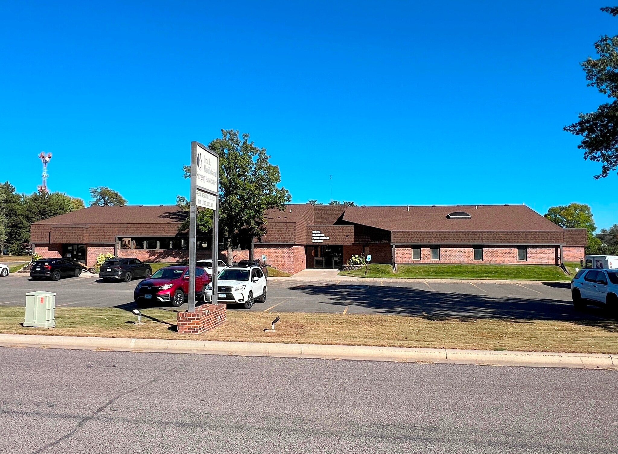 1903 S 6th St, Brainerd, MN for Rent