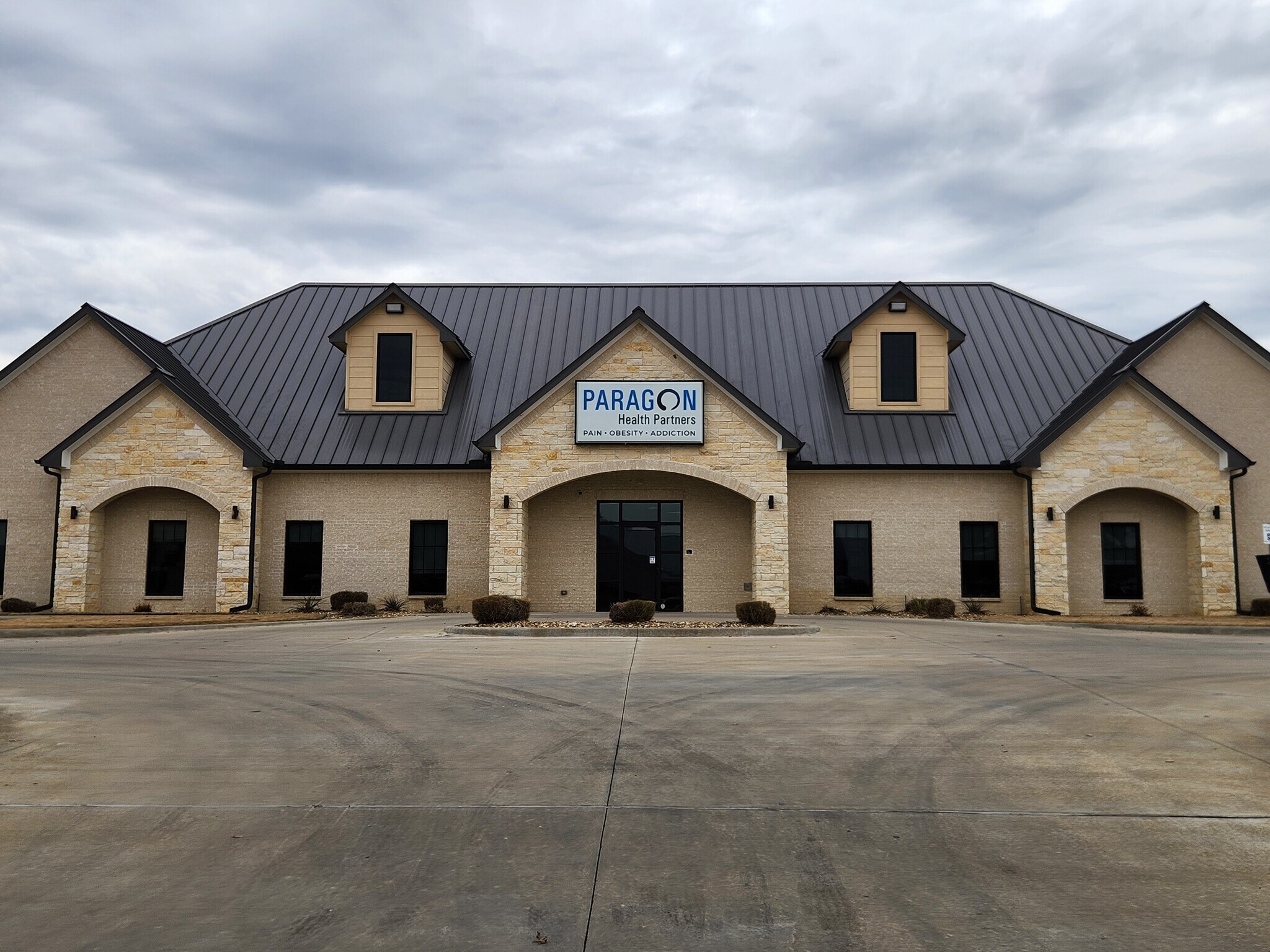2895 Lewis Ln, Paris, TX for Sale