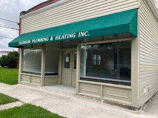 Lakewood, OH Retail - 1590 Coutant Ave