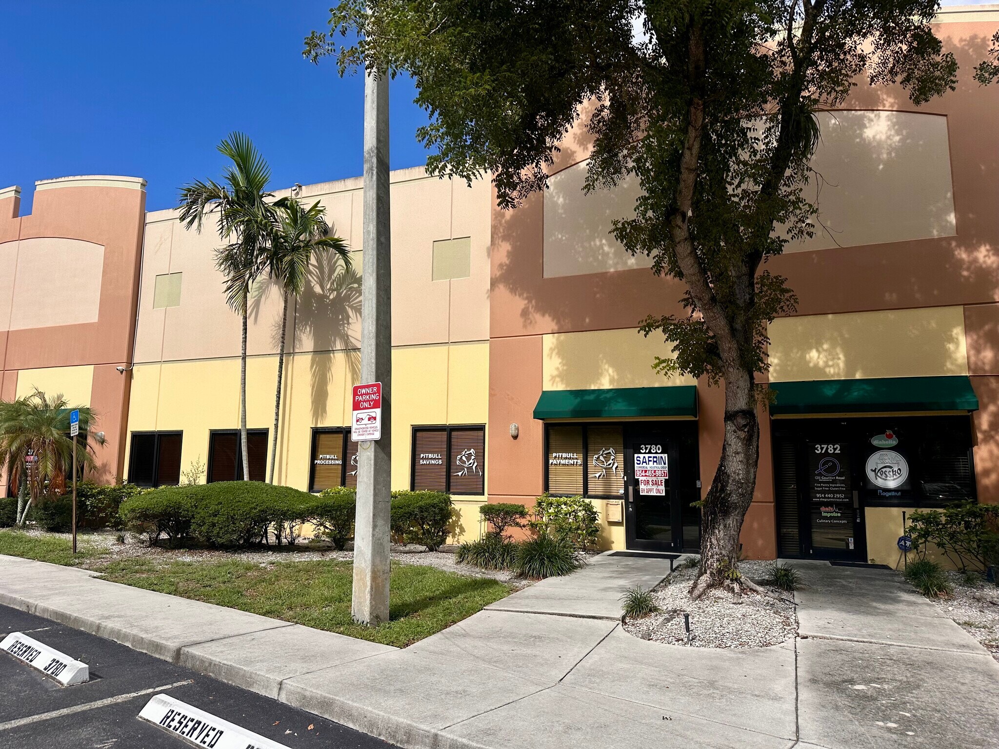 3764-3790 SW 30th Ave, Fort Lauderdale, FL for Sale