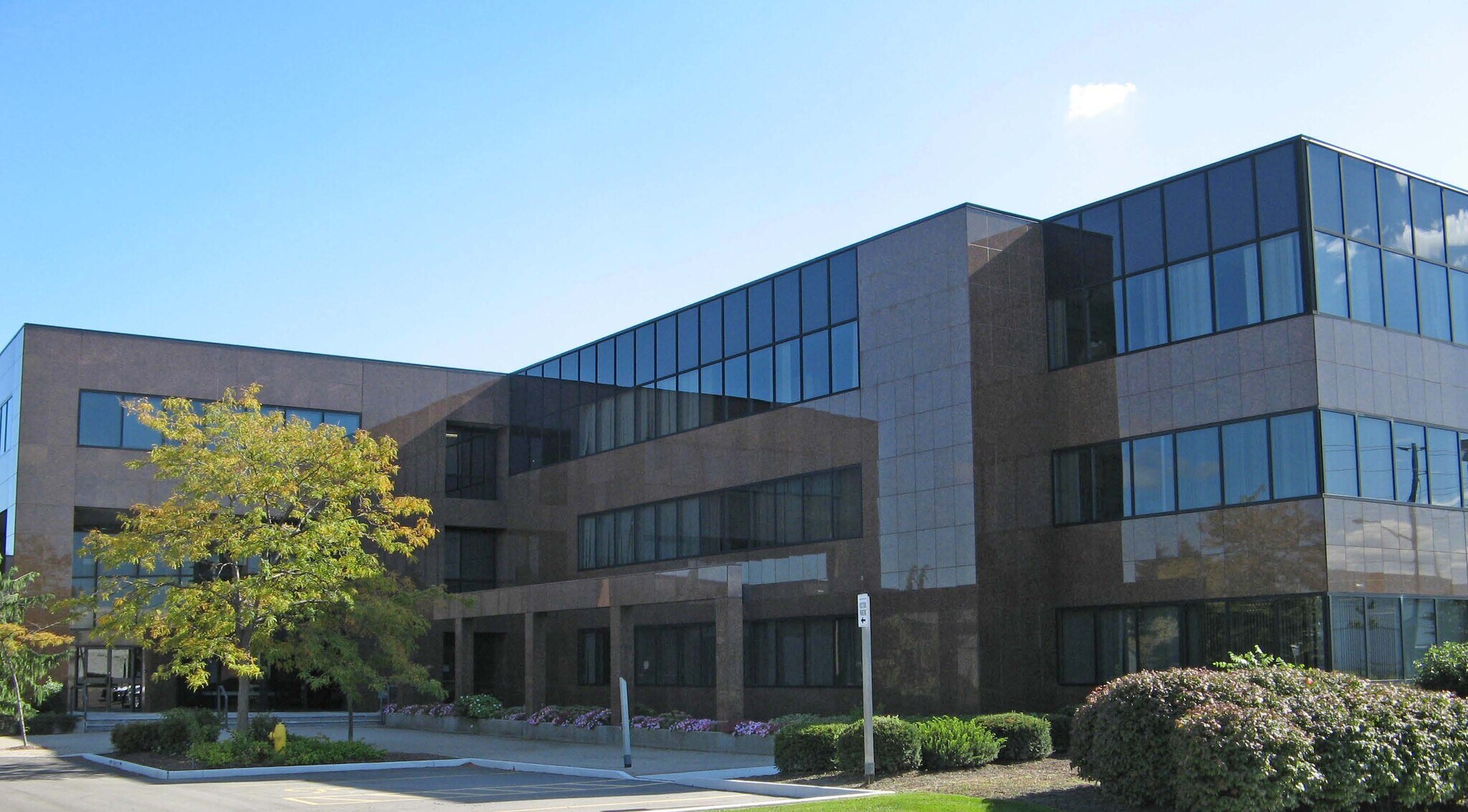 1 Kenview Blvd, Brampton, ON for Rent