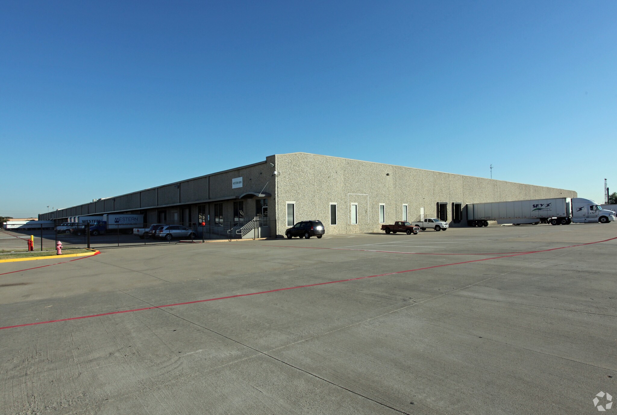 1800-1810 Kelly Blvd, Carrollton, TX for Rent