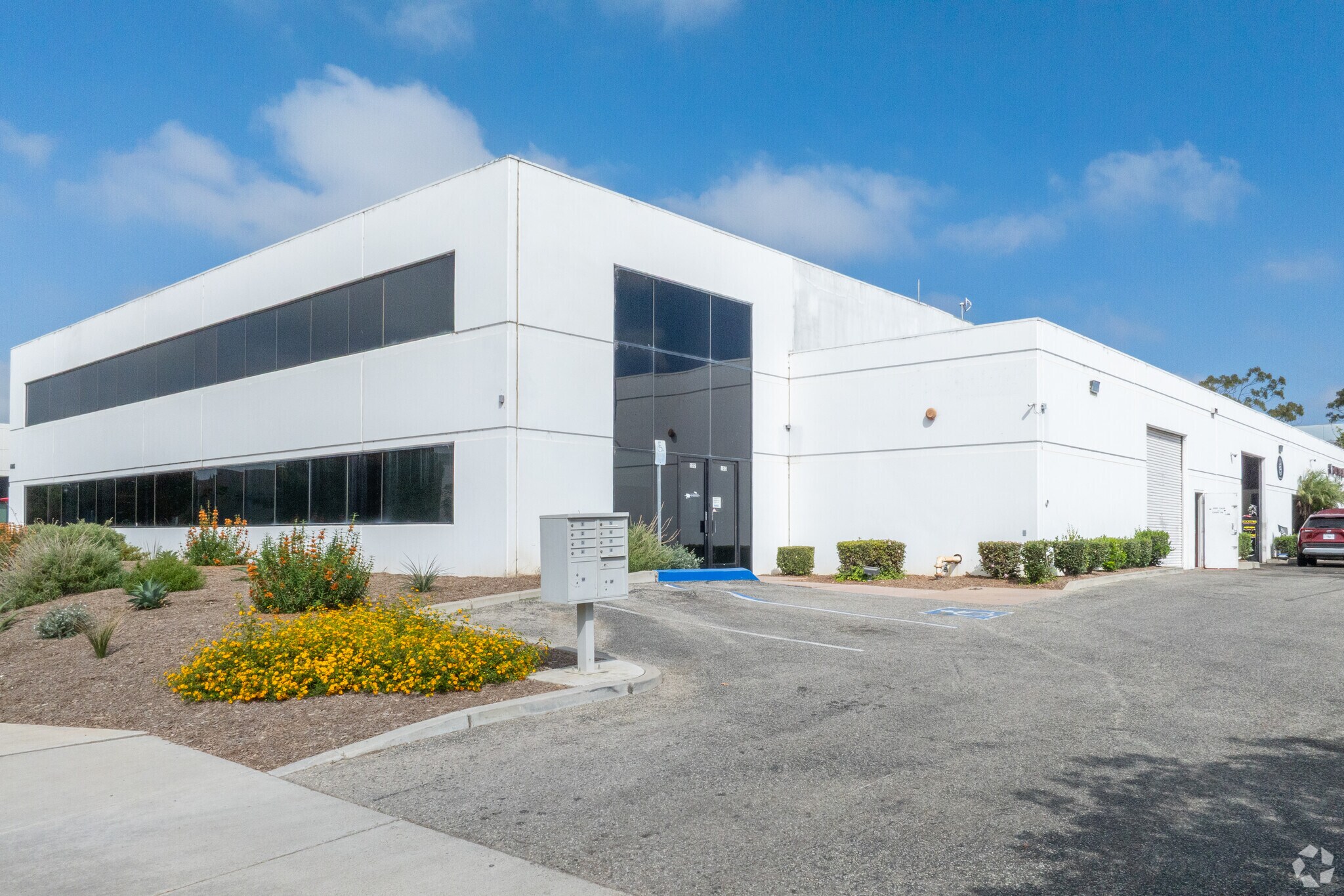 6085 King Dr, Ventura, CA for Sale