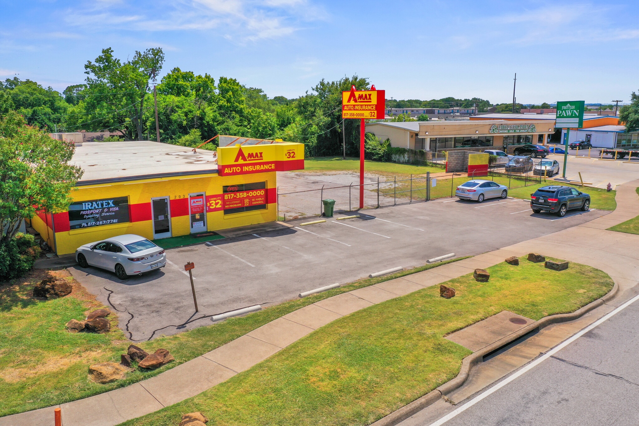 203 W Euless Blvd, Euless, TX for Sale