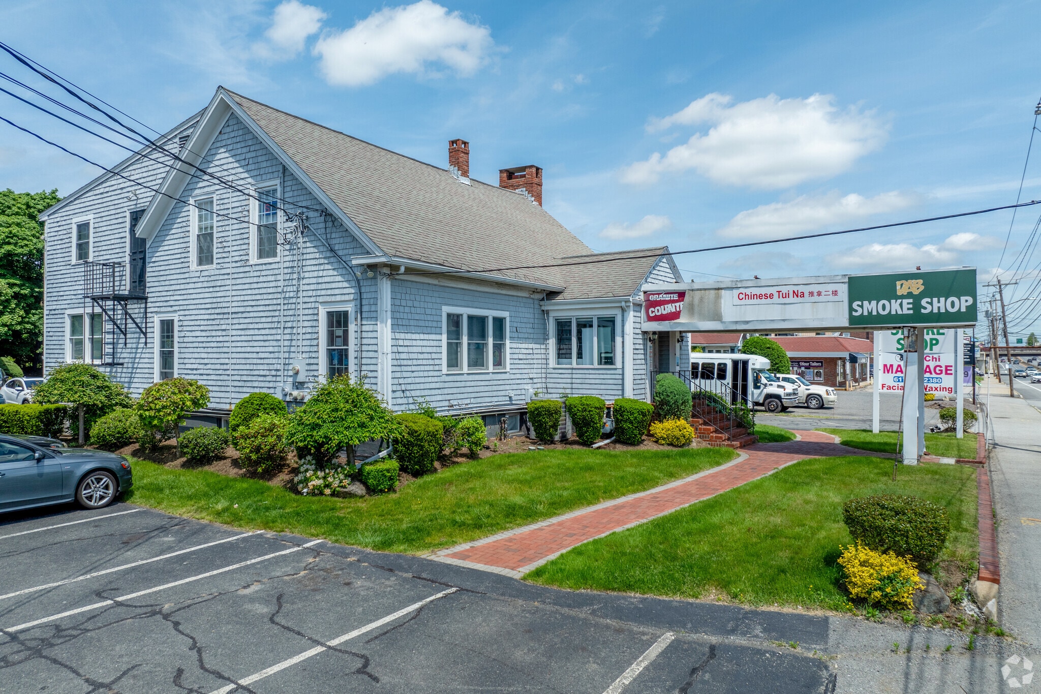 389 Worcester Rd, Framingham, MA for Rent