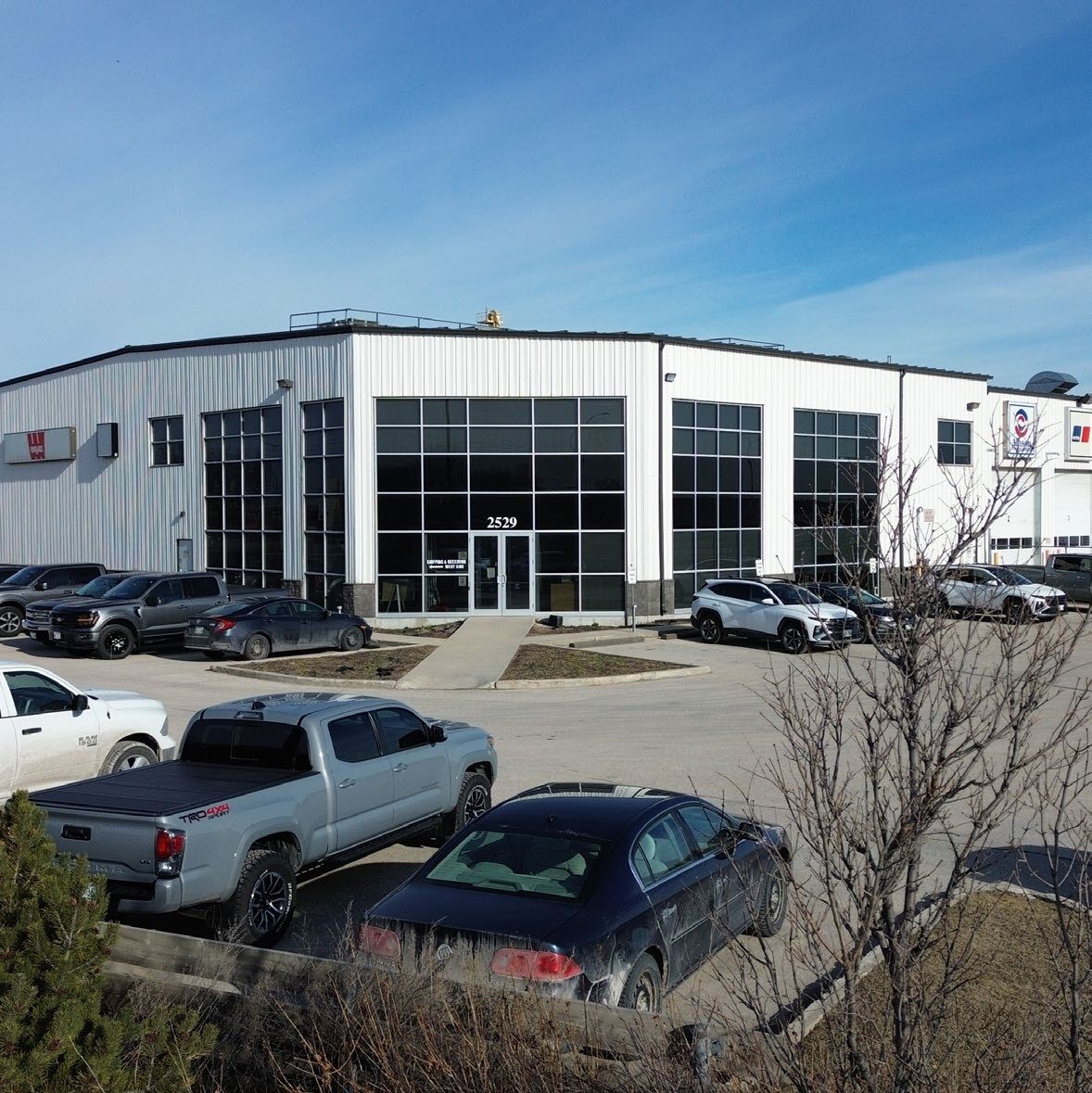 2529 Inkster Blvd, Winnipeg, MB for Rent