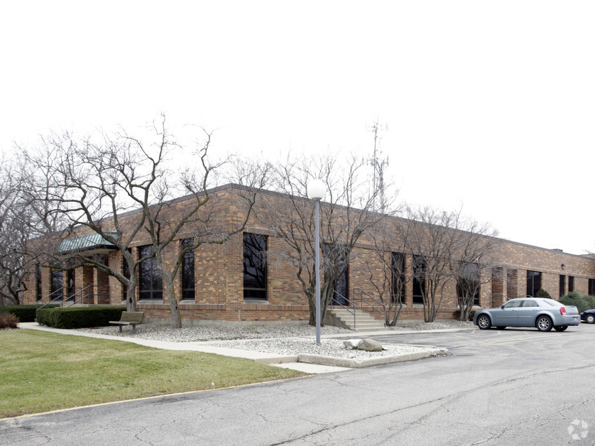 2711-2755 Curtiss St, Downers Grove, IL for Rent